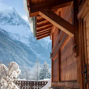 La Chaumière , Chamonix France